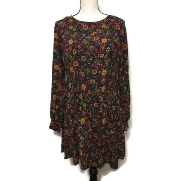 Forever 21 Dresses & Skirts - Forever 21 Midi Floral Long Sleeve Dress M